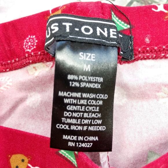 NWT Red Holiday Treats Santa Leggings sz Medium Candy Canes Gingerbread Reindeer - Picture 6 of 7